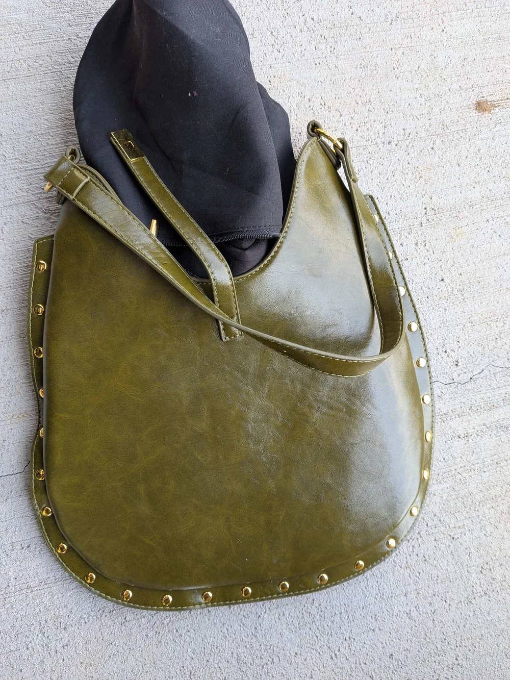 Vintage Olive Green Hobo Shoulder Bag - With Gold Turn Lock And Studs